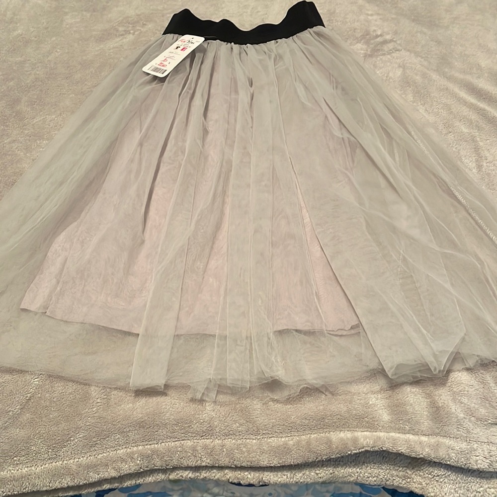 Brand new, grey tulle skirt made in Italy